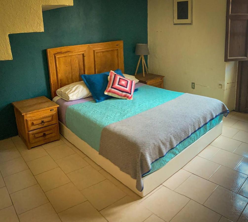 Casa Tres Piedras Hotel ซากาเตกัส ภายนอก รูปภาพ